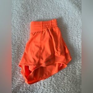 Lululemon Size 4 Hotty Hot Short In Highlight Orange